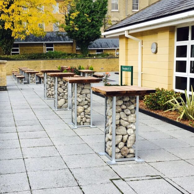 gabion poseur table