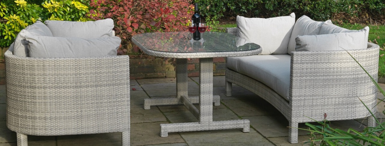 Outdoor luxury sofa and dining table set Miami range | Woodberry
