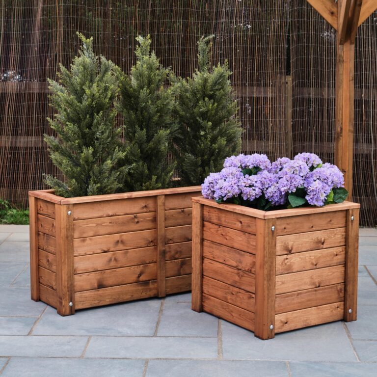 Commercial Wooden Planters - Woodberry