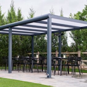 Aluminium shelter with polycarbonate roof