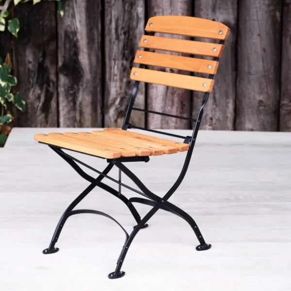 Hardwood foldable chair