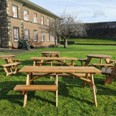 Commercial Picnic Tables - Wheelchair Accessible